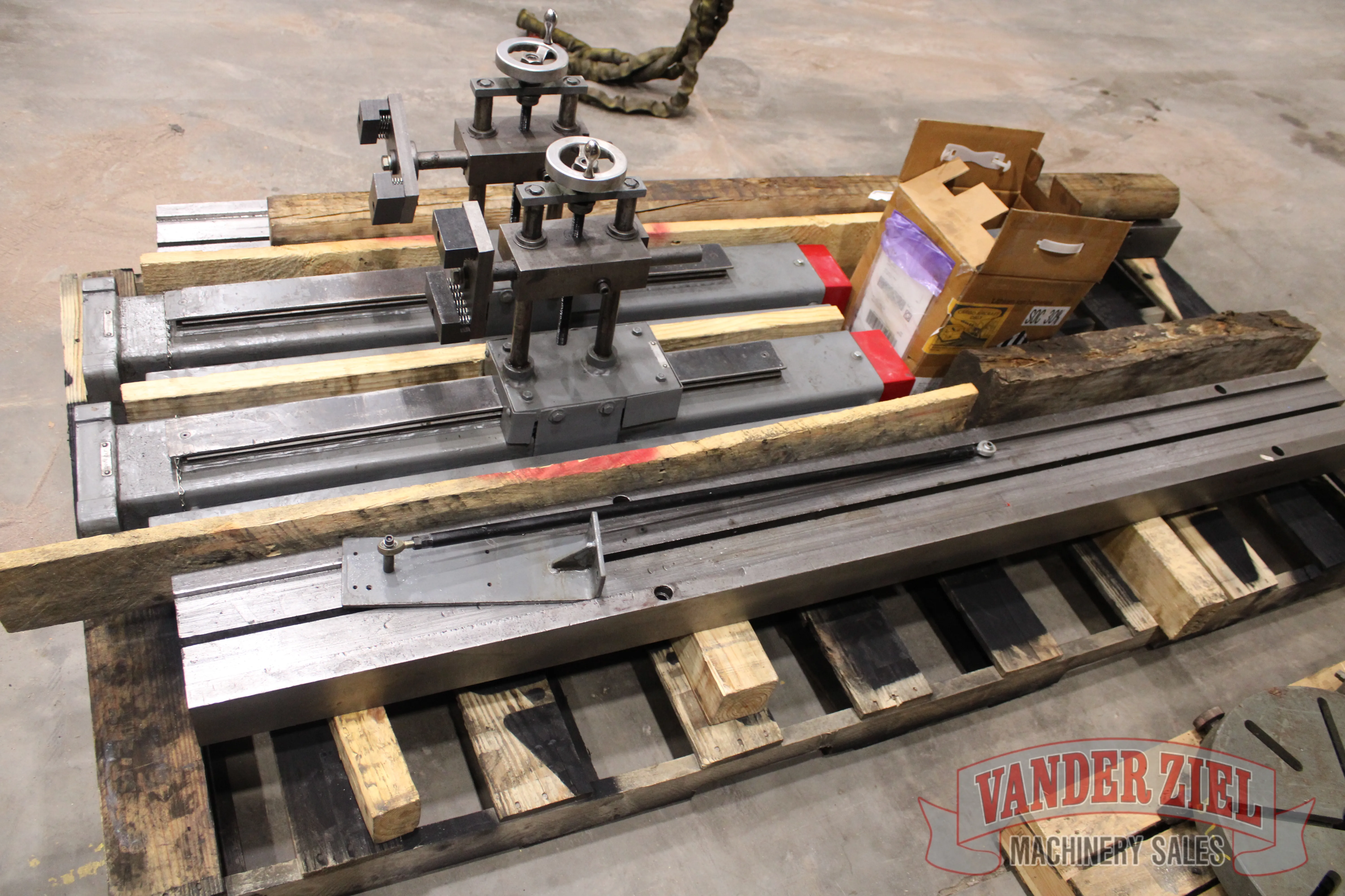 Cincinnati 14' x 350 Ton Hydraulic Press Brake - Prefetch Image 48424