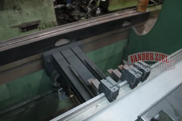 Cincinnati 6' x 60 Ton Press Brake, Model CBII 4 x 60 - Gallery Thumbnail 2