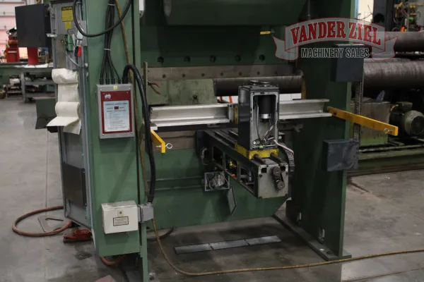 Cincinnati 6' x 60 Ton Press Brake, Model CBII 4 x 60 - Gallery Thumbnail 9