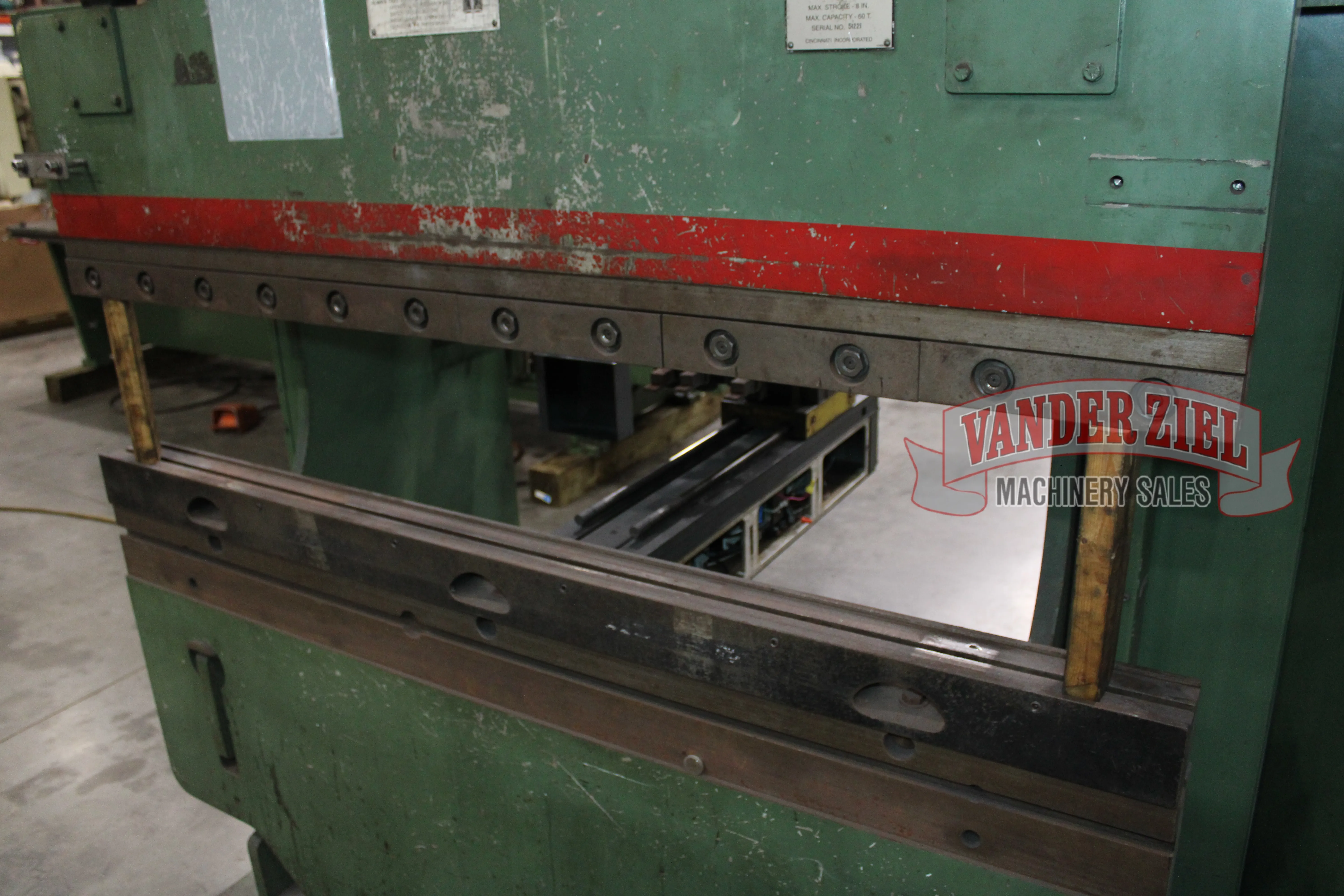 Cincinnati 6' x 60 Ton Press Brake, Model CBII 4 x 60 - Prefetch Image 48505
