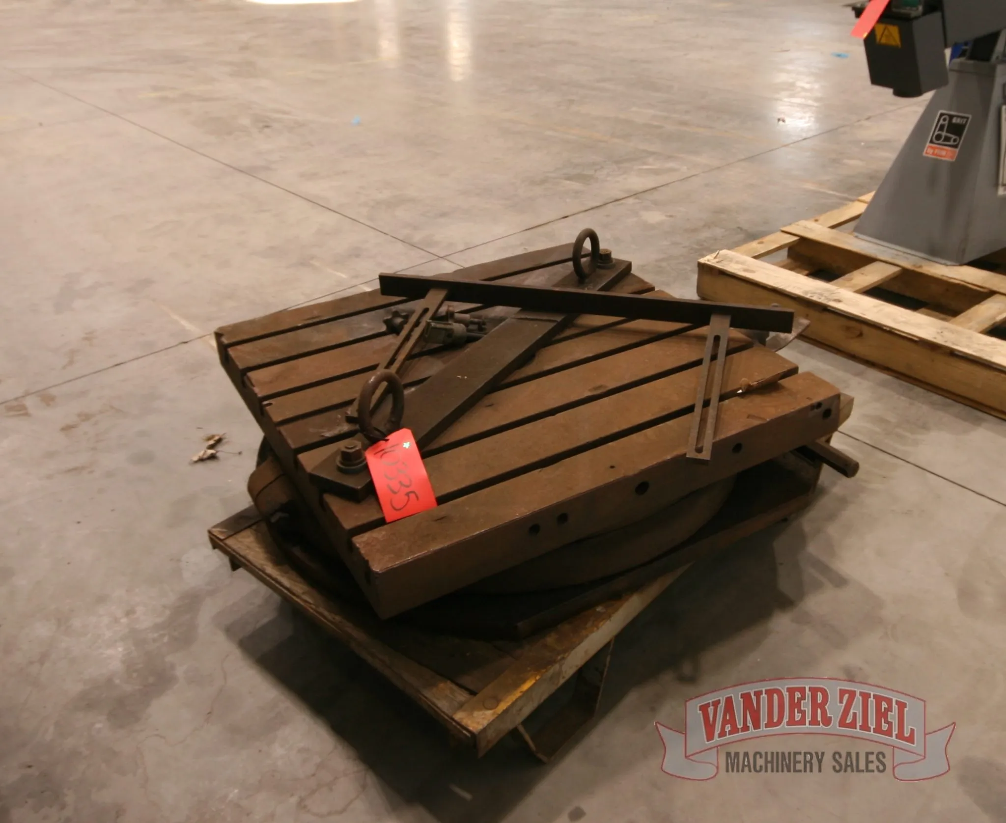 56" x 36" Rotary Table, 6 T-Slots - Prefetch Image 5457