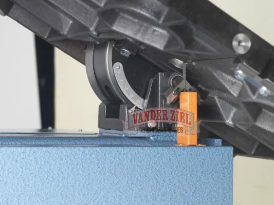 DoAll 20" Vertical Contour Saw, Model 2013-V3 - NEW - Gallery Thumbnail 4