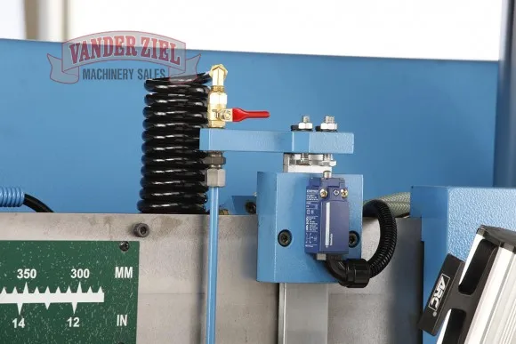 DoAll 18" x 20" Production Horizontal Saw, Model DC-460NC - NEW - Prefetch Image 607