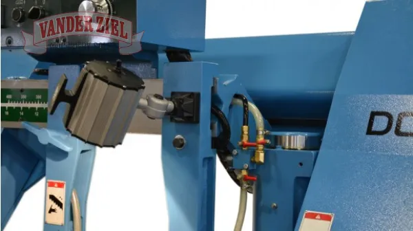 DoAll 15.75" x 13" Semi-Automatic Horizontal Saw, Model DC-330SA - NEW - Gallery Thumbnail 3