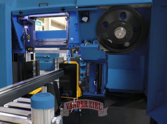 DoAll 28" x 30" Dual Column Enclosed CNC Bandsaw, Model DC-750CNC - NEW - Gallery Thumbnail 4