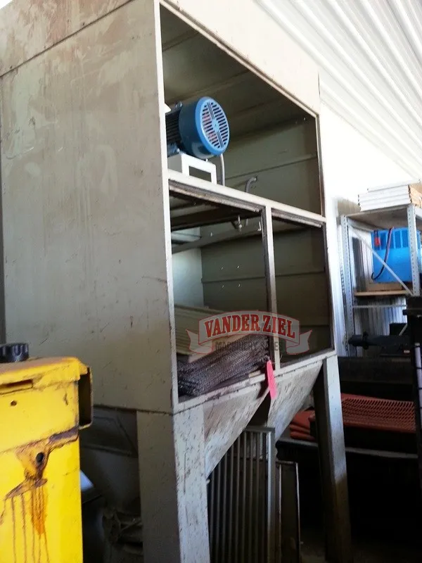 DCE Vokes Dust Collector, 10 HP, 3 phase, 8 positions, 2 cu ft - Main Image 1
